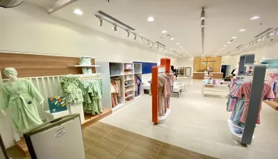 Two United Trading Company: Reefi Store Renovation